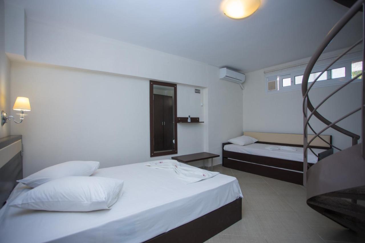 Villa Amalia Sun Beach Vrasná المظهر الخارجي الصورة